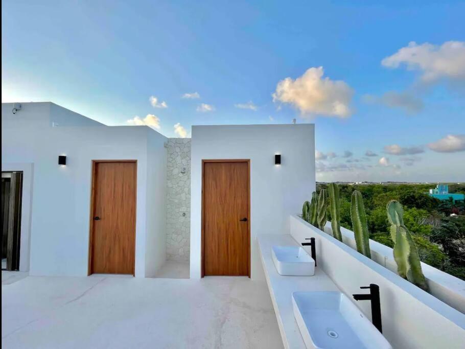 3ppl At Great Price & Location In Appartement