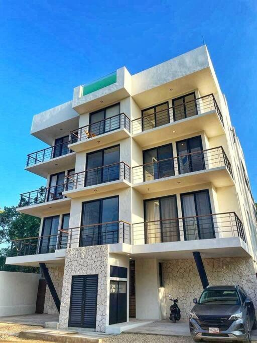 3ppl At Great Price & Location In Appartement *